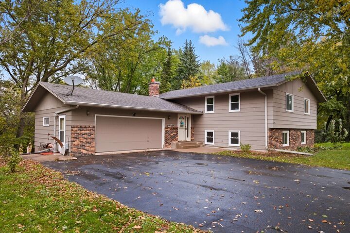 16056 Creekwood Road  Prior Lake MN 55372 photo