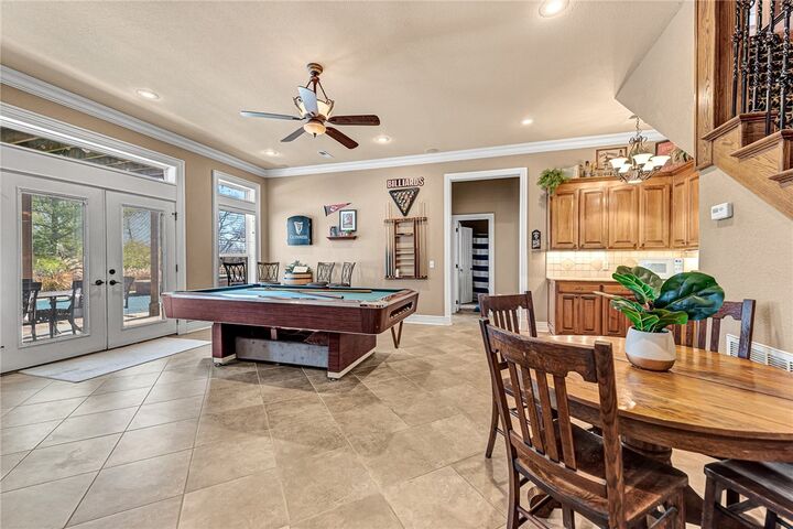 Property Photo:  1406 NE Bluff Spring Avenue  AR 72712 