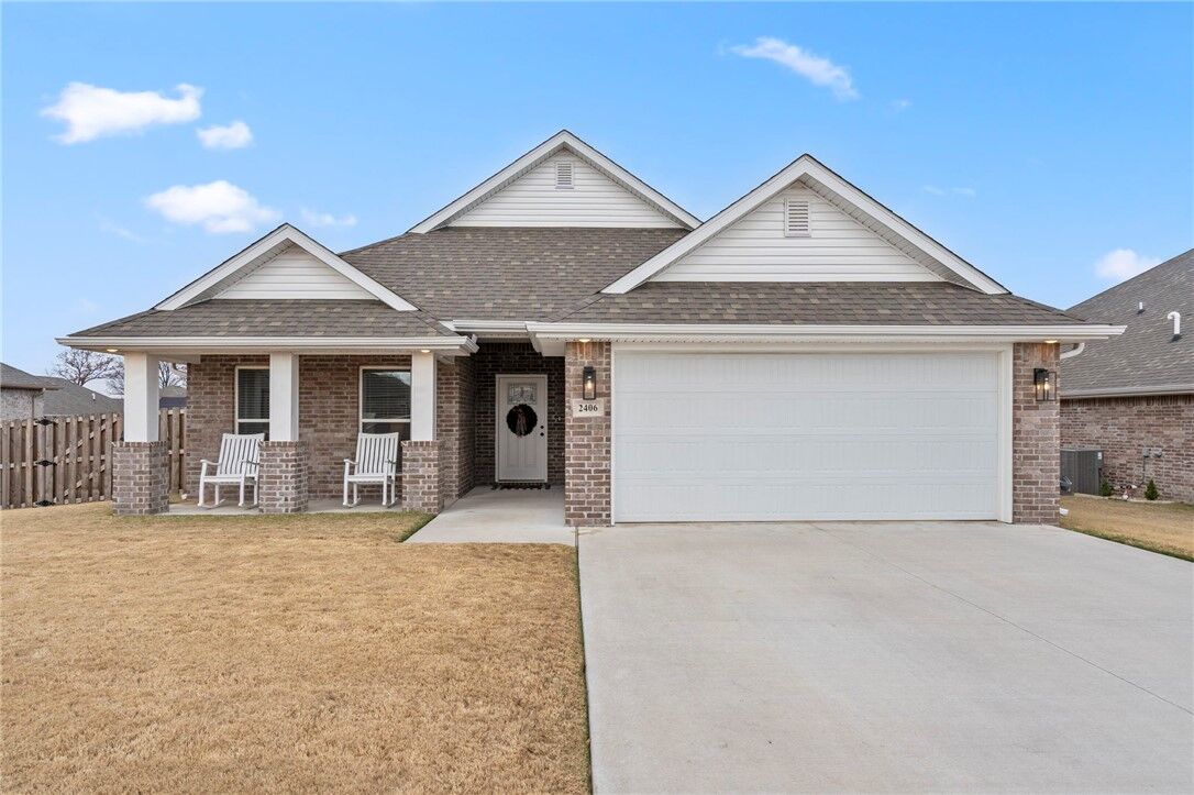 Property Photo:  2406 Graham Lane  AR 72751 