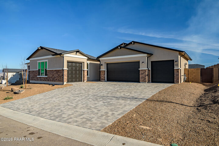 Property Photo:  5223 Iron Vine Trail  AZ 86301 