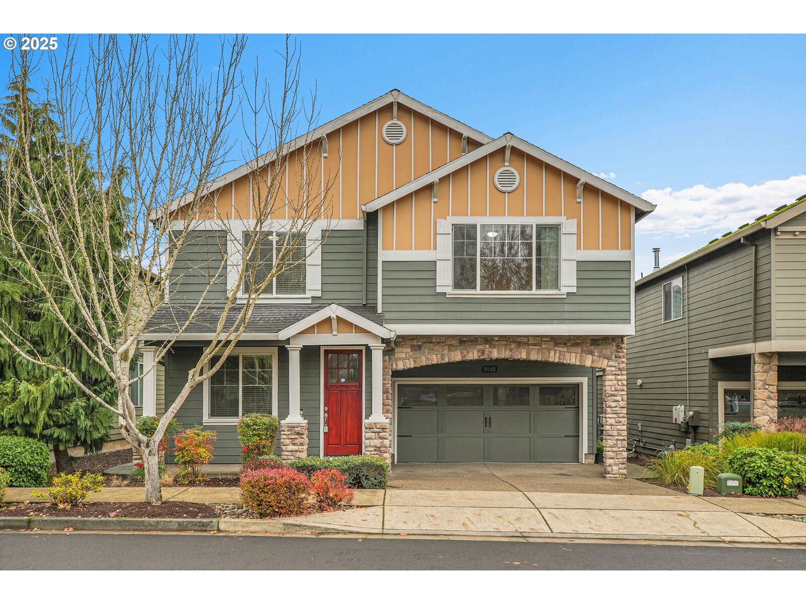 Property Photo:  7110 SW Queen Ln  OR 97008 