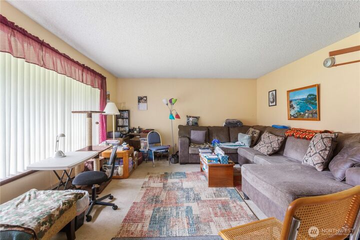 Property Photo:  12321  155th Avenue NE  WA 98223 