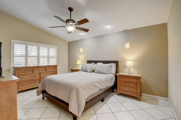 Property Photo: 11592 Augustus Drive FL 33437