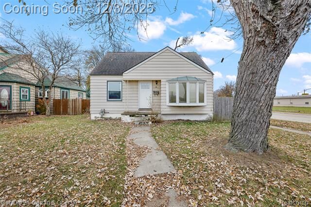 Property Photo: 14593 Superior Street MI 48195