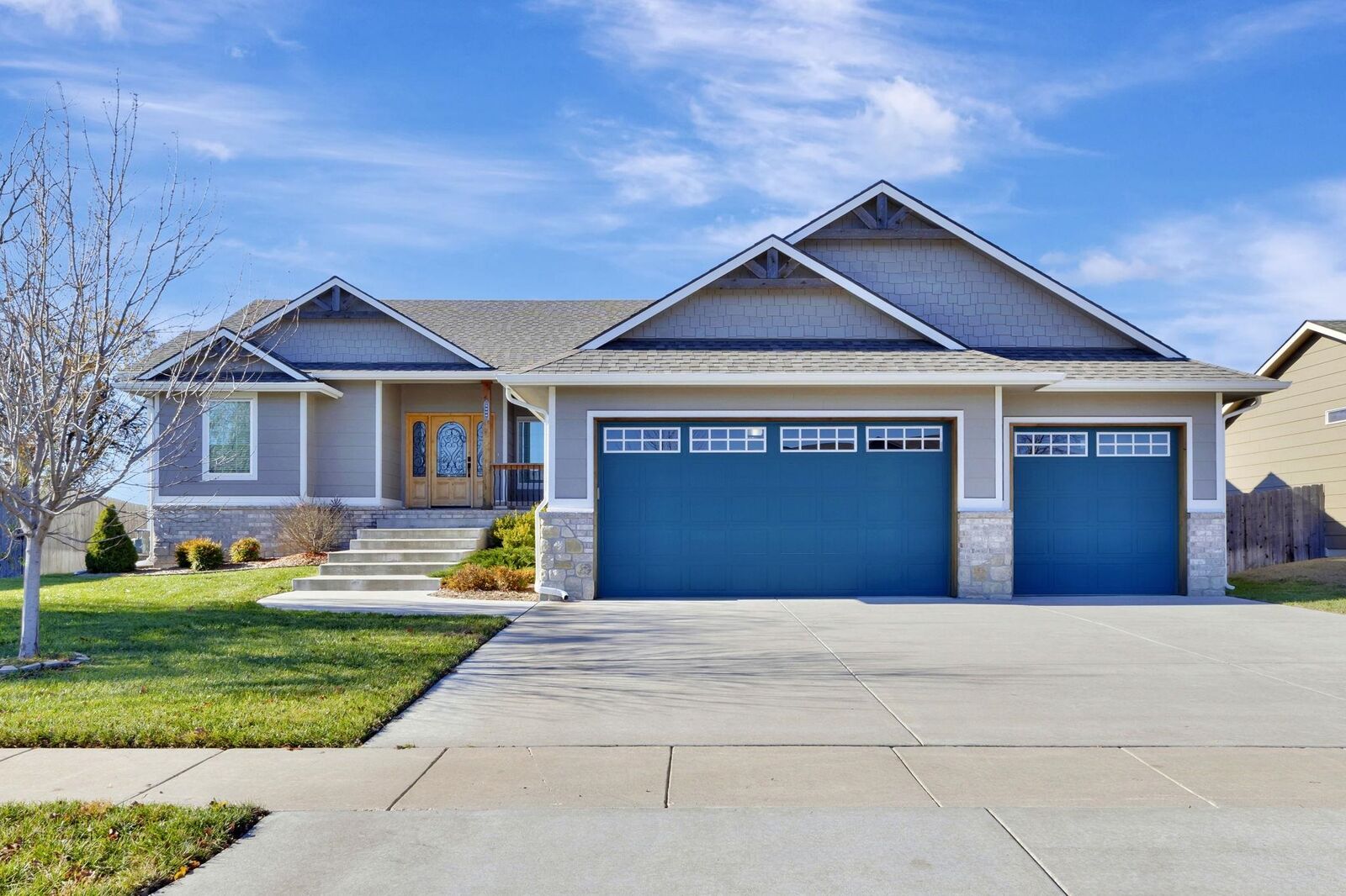 Property Photo:  5009 N Saker St  KS 67219 