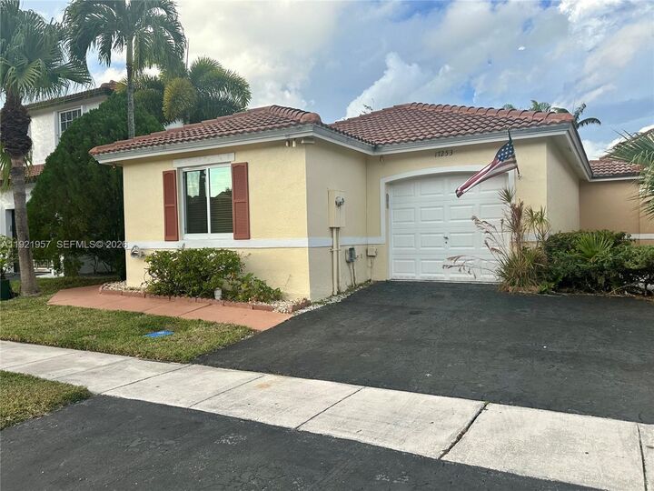 Property Photo:  17253 NW 6th Ct  FL 33029 