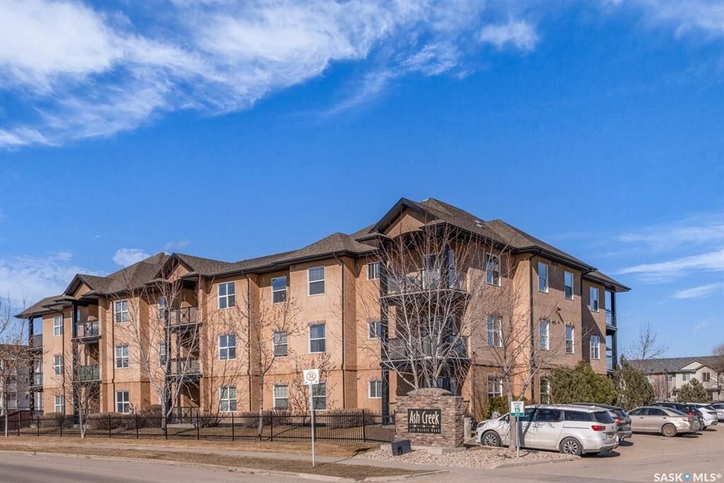 Property Photo:  326 Herold Road 101  SK S7V 0A2 