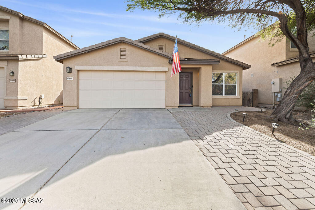 Property Photo:  10440 E Bridgeport Street  AZ 85747 