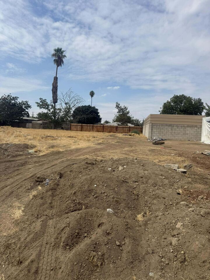 Property Photo:  0 Wilson Road  CA 93307 