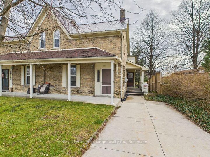 Property Photo:  463/461 Princes Street S  ON N2Z 2V1 