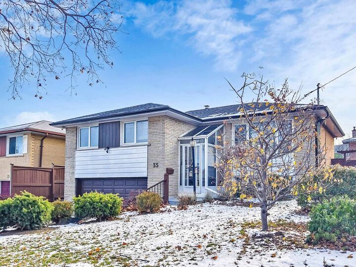 35 Westhumber Boulevard  Toronto ON M9W 3M5 photo