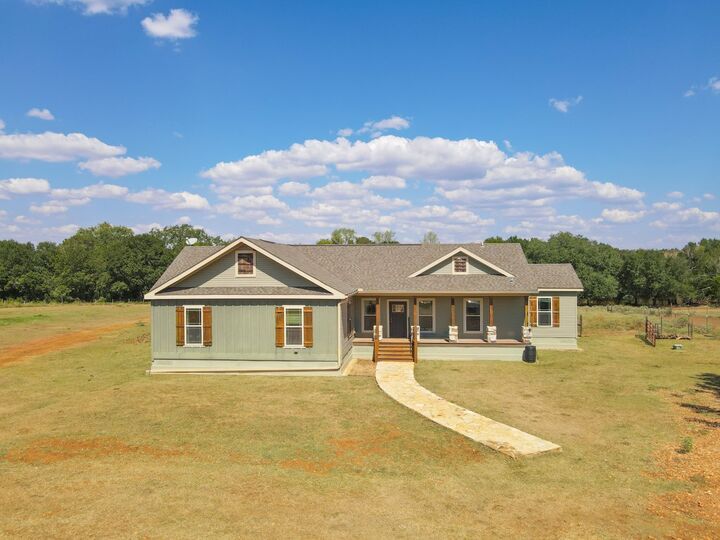 Property Photo: 3995 County Road 405 TX 78947