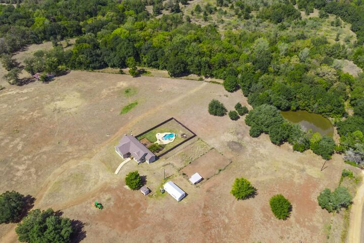 Property Photo:  3995 County Road 405  TX 78947 