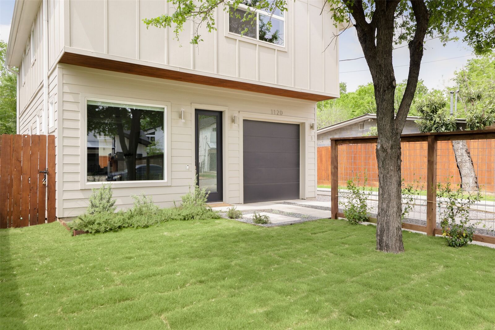 Property Photo:  1120 Omega Avenue 1  TX 78721 