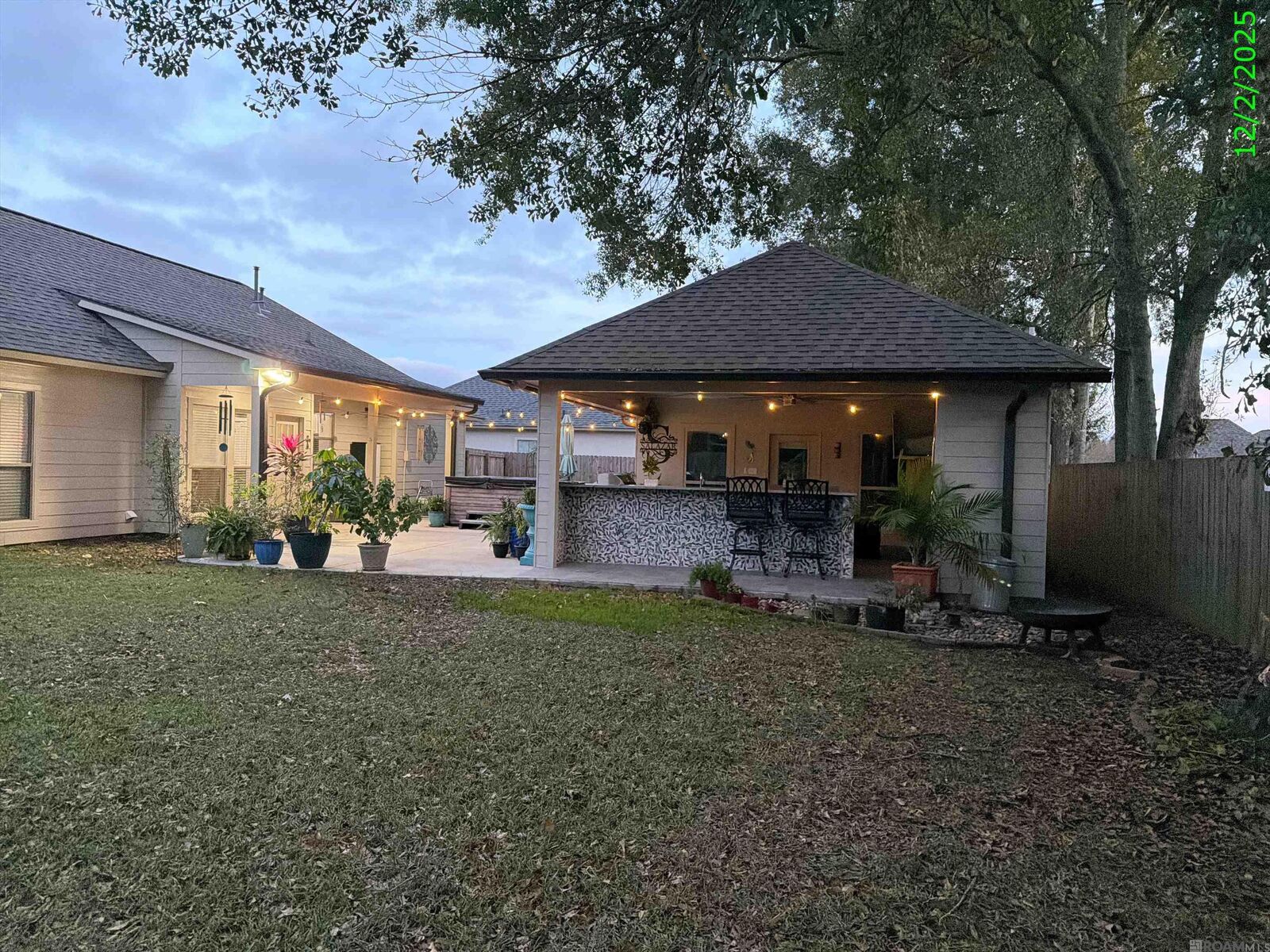Property Photo: 9106 Boone Dr LA 70810
