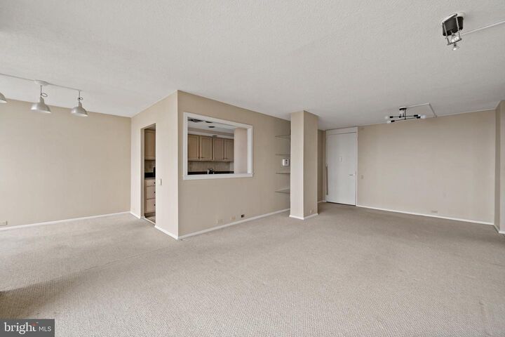 Property Photo:  1326 Spruce Street 42 2906  PA 19107 