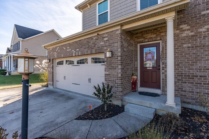 Property Photo: 3267 Blue Springs Drive OH 45050