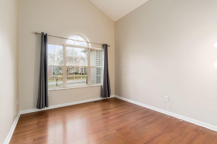 Property Photo:  7916 Bridge Crossing Court  OH 43065 