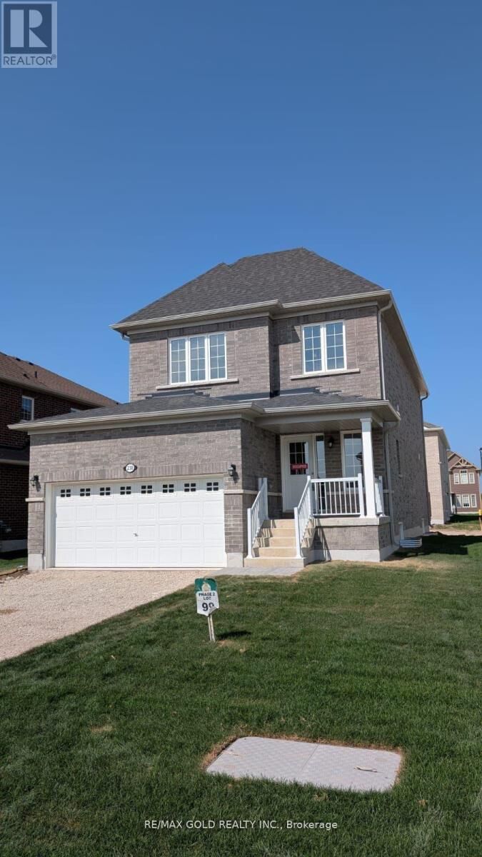 Property Photo:  230 McKenzie Drive North  ON L0M 1S0 