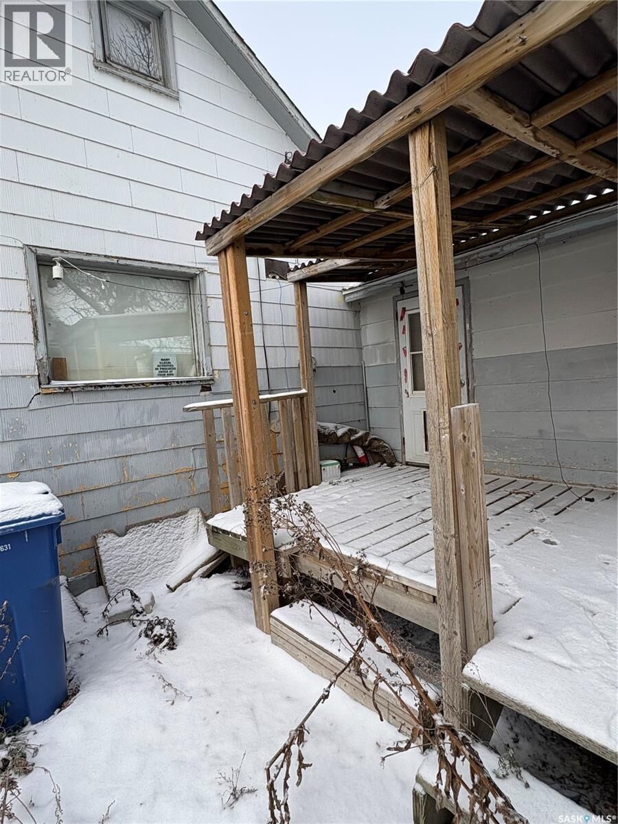 Property Photo:  224 Arpad Avenue  SK S0A 2C0 