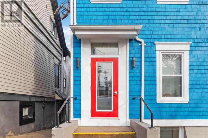 Photo de la propriété:  5393 Victoria Road 211  NS B3H 1M4 