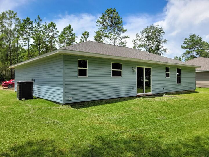Property Photo:  57 Cedar Hill Court  FL 32433 