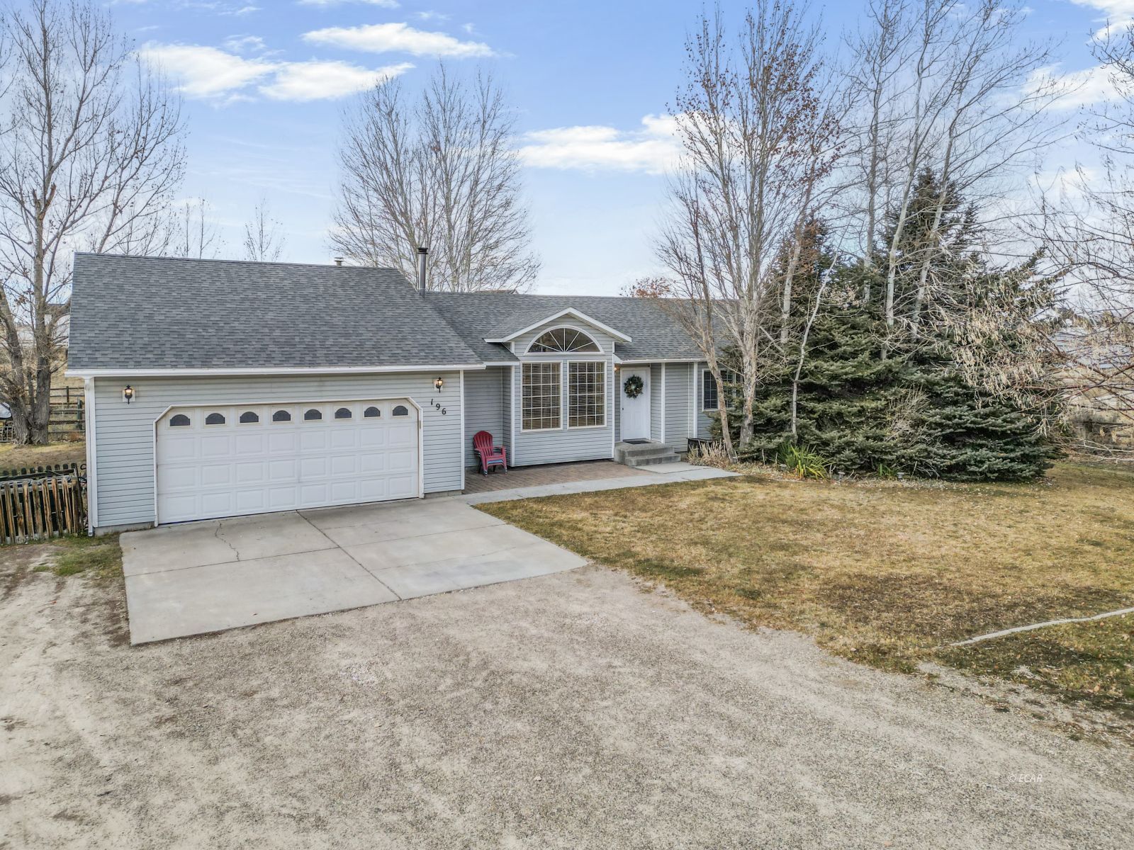 Property Photo: 196 Viewcrest Drive NV 89815