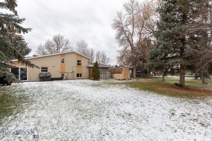 Property Photo: 303 Pine Street MT 59741