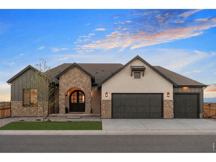 Property Photo: 67 Boxwood Dr CO 80550