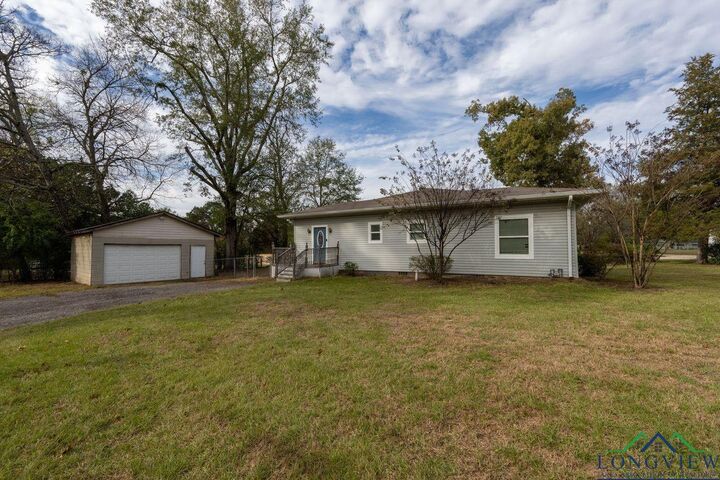 110 Bell Street  Hallsville TX 75650 photo