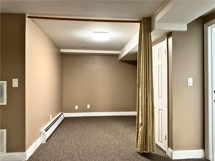 Property Photo: 7 S Madison Avenue 6 NY 10977