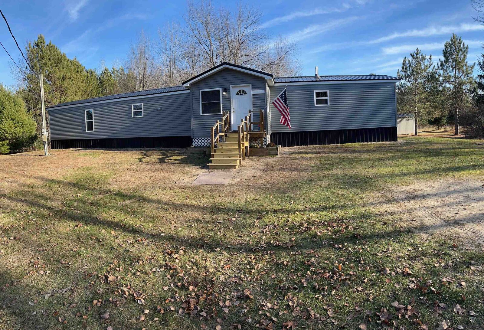 Property Photo:  2535 S River Road  MI 48612 
