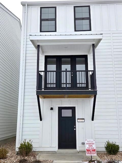 Property Photo: 112 Canal Cottage Alley MO 63301