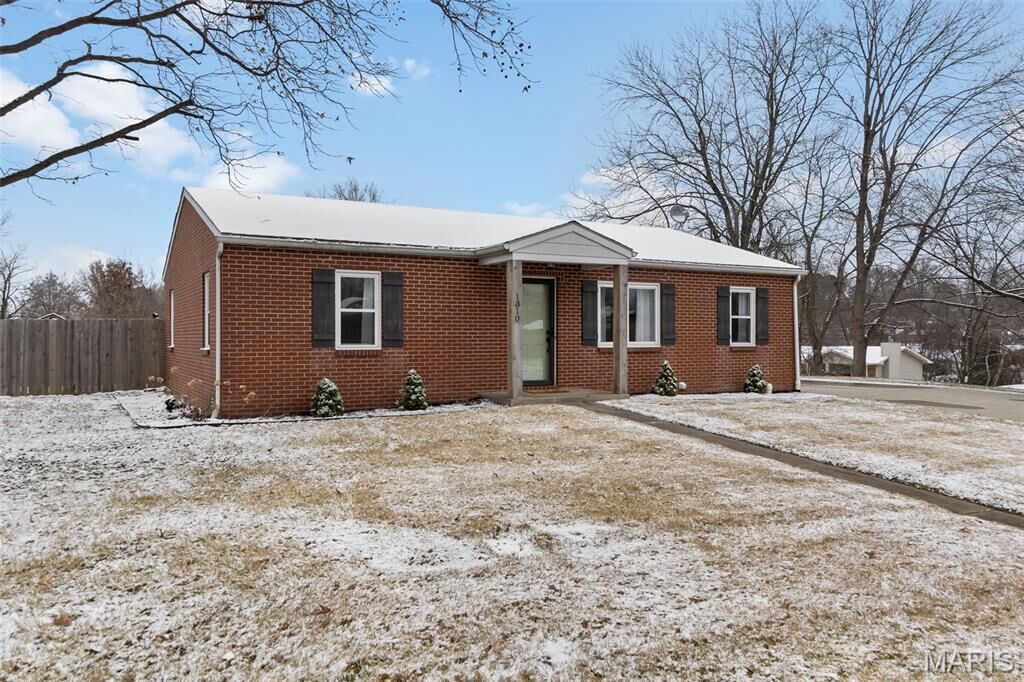 Property Photo:  1310 Normandy Lane  MO 63755 