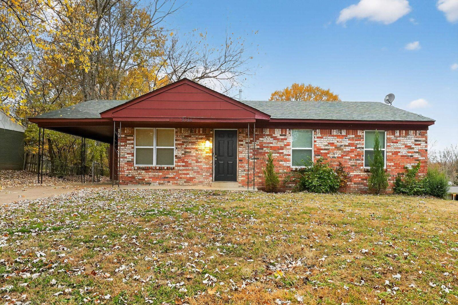 Property Photo:  3386 Spring Water Cv  TN 38128 