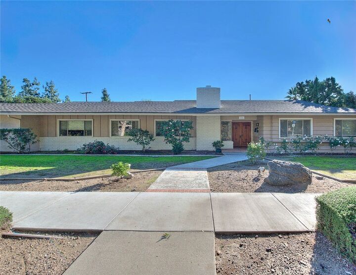 Property Photo:  856 E Palm  CA 91741 