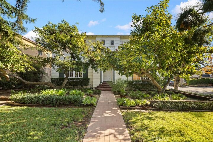 Property Photo:  1534 Linda Vista Avenue  CA 91103 