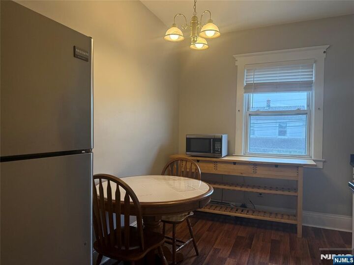Property Photo:  29 Pine Street 2  NJ 07644 