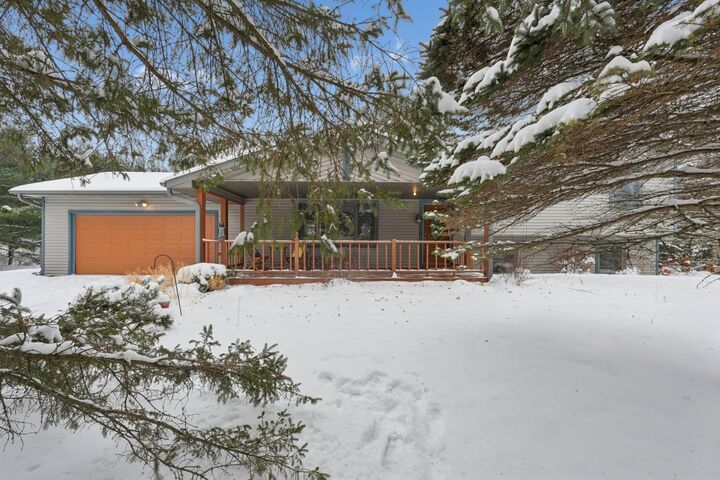 Property Photo:  998 Tanney Lane  WI 54016 