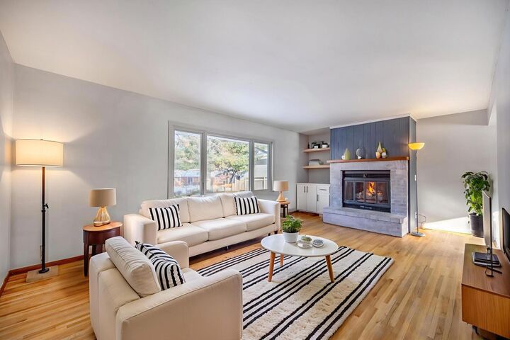 Property Photo: 2912 W 88th Street MN 55431