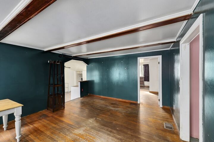 Property Photo:  16 Killam Hill Rd  MA 01921 