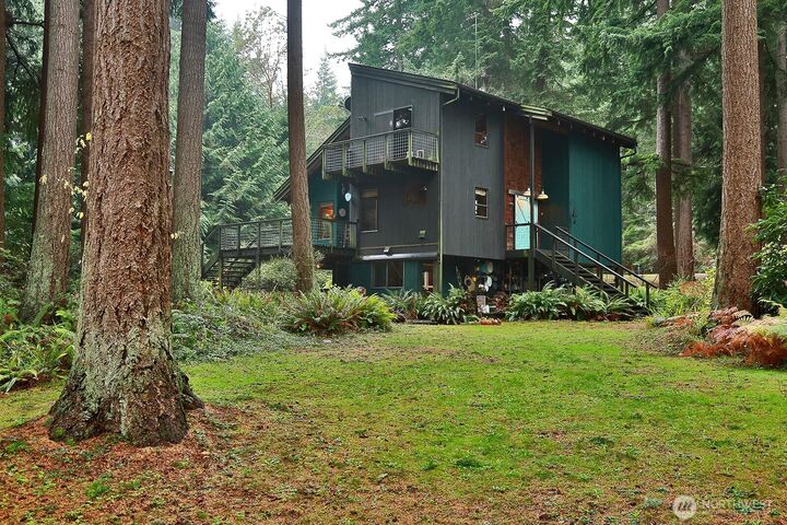 Property Photo:  6991  High Meadow Drive  WA 98236 