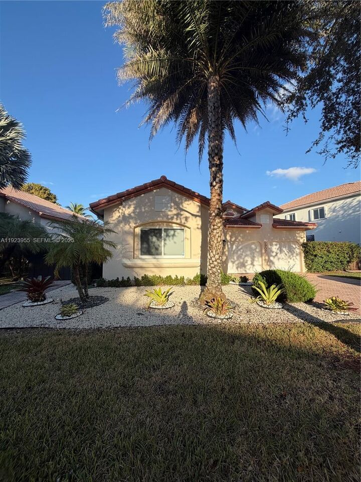 5907 NW 110th Ct  Doral FL 33178 photo