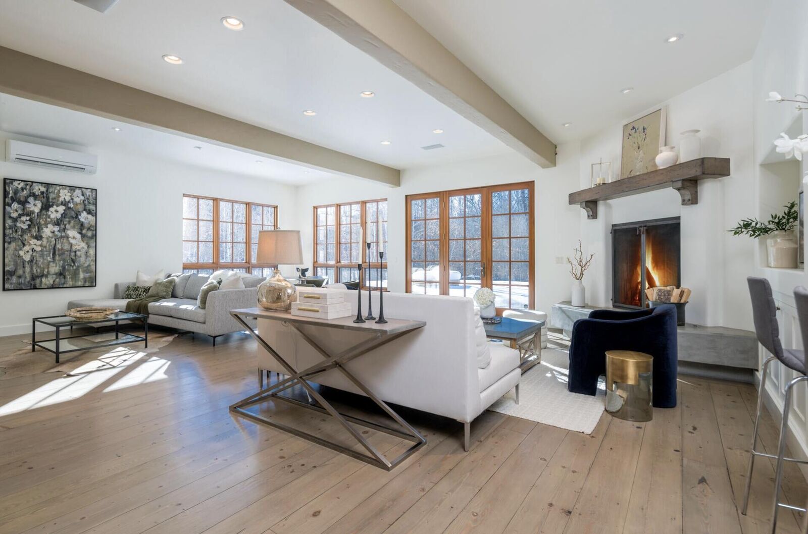 Property Photo: 111 Pioneer Mountain Dr ID 83333