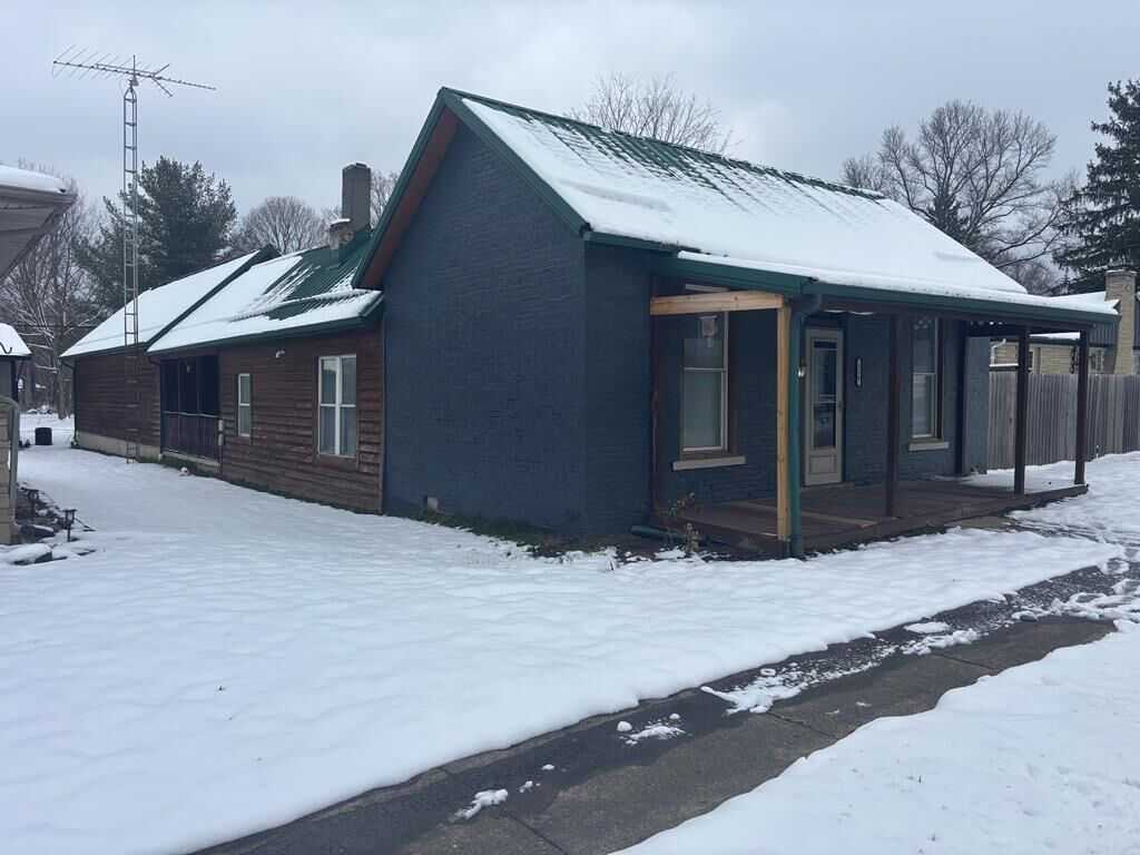 Property Photo: 310 Main Street OH 45612