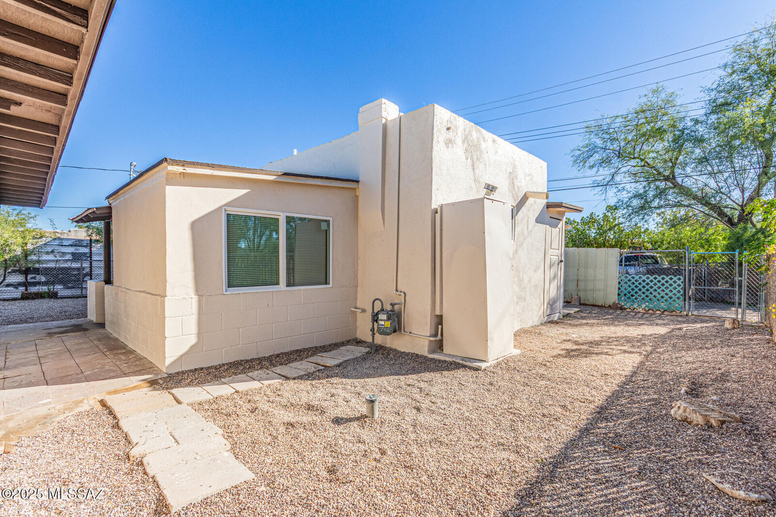 Property Photo:  231 W 26th Street  AZ 85713 