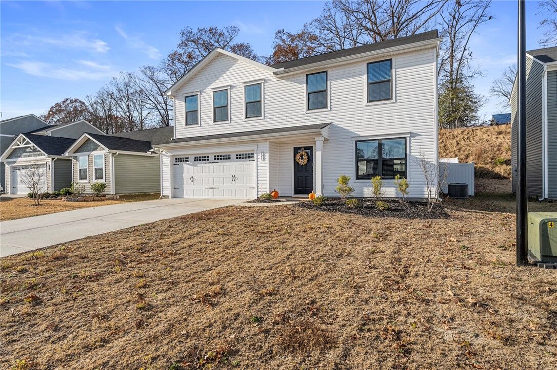 Property Photo: 223 Lily Park Way SC 29642