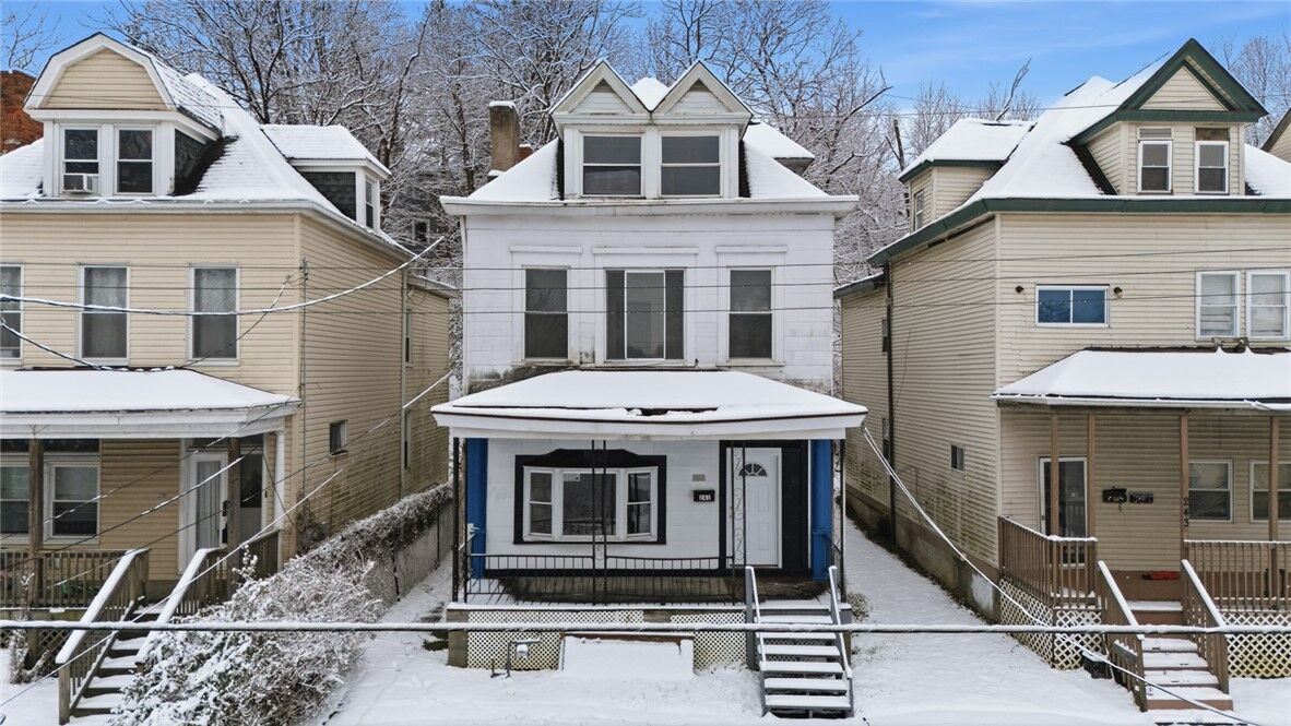 Property Photo:  241 Watson Blvd  PA 15214 