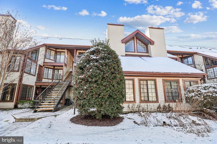 Property Photo:  1601 Airy Hill Court 10D  MD 21114 