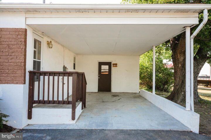 Property Photo: 108 Martin Drive VA 22602